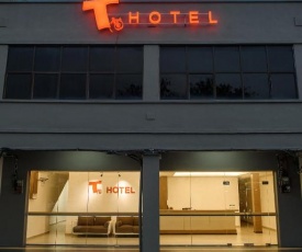 T Hotel Anggerik