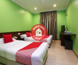 OYO 90098 Goa Inn Hotel