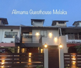 Alimama Guesthouse Melaka with Balcony