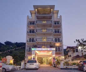 Arenaa Deluxe Hotel