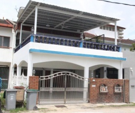 TKL Vacation Double Storey Home