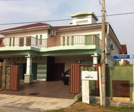 Port Dickson Holiday Homestay Villa