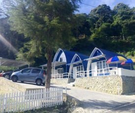 Blue Cabin @ Pfordten Cottage & Cabins