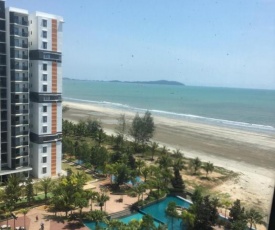 Timur Bay Seafront Residence by Suria Sembilan NON-SEAVIEW