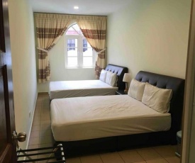 Theater Street Cozy Stay 3 *New*