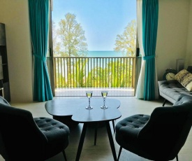 By The Sea-Ferringhi Fully Seaview Suite 6-10ppl 槟城全海景度假屋 5 Star