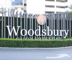 Woodsbury Suites 71016 Butterworth