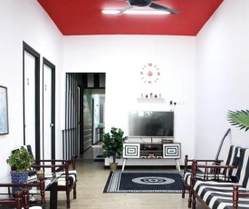 Creative Guesthouse And Cafe