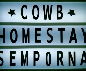 Cow B Homestay Semporna