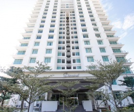 Bay Resort Condominium @ Diamond Tower