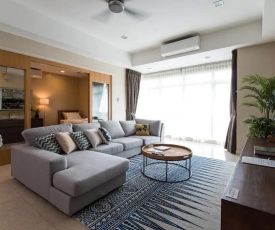 KLCC Luxury Suite - 4 Bedrooms